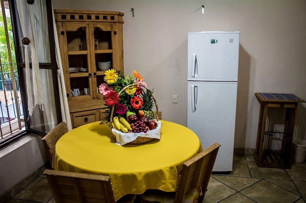 Paloma Del Mar (Adults Only) Hotel Puerto Vallarta Ngoại thất bức ảnh